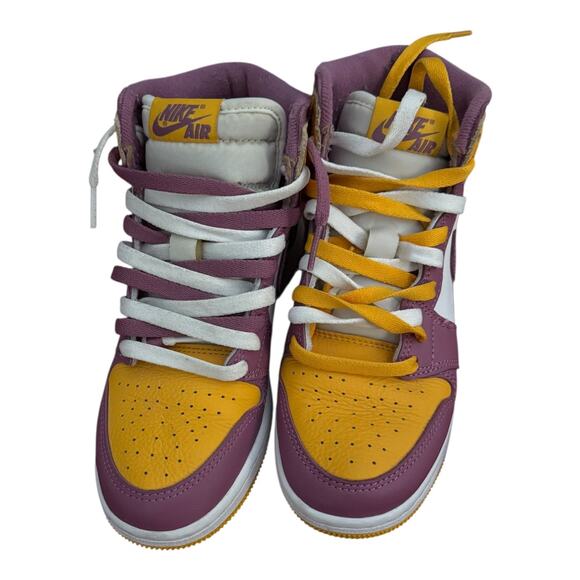 Air Jordan 1 Mid Lakers - Picture 1 of 9